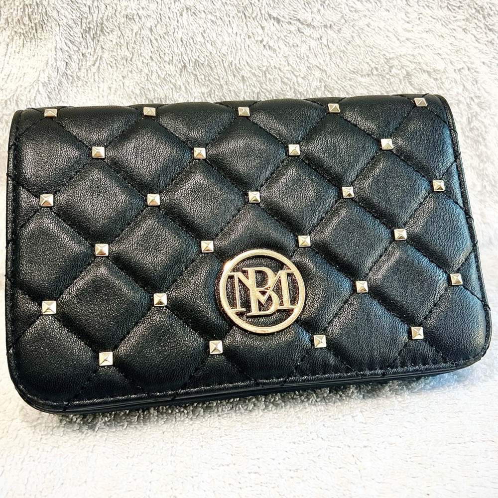 Badgley Mischka Quilted Studded Clutch Wallet | Black Gold Evening Prom Bag